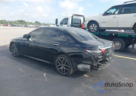 2022 Mercedes-Benz E 350 from USA, damaged, VIN W1KZF8DBXNB075709